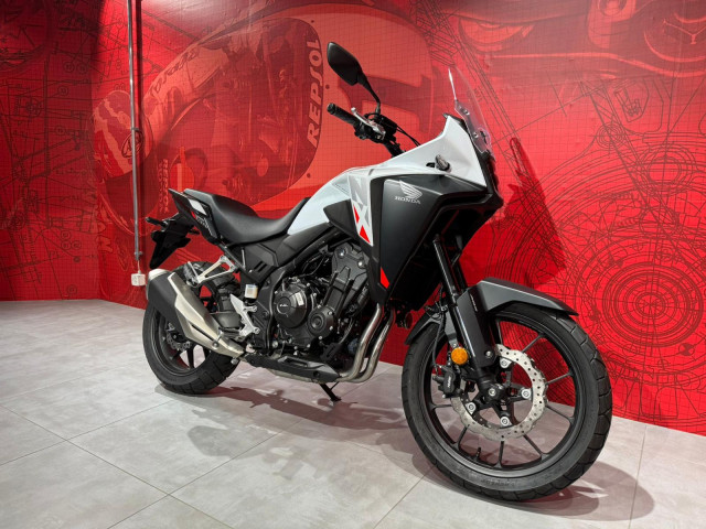 HONDA NX 500 *Pearl Horizon White**Neufahrzeug*-showroom-element-3