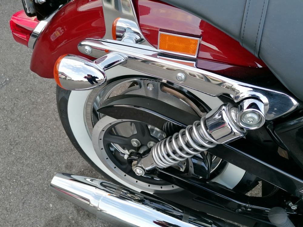 HARLEY-DAVIDSON Sportster XL 1200 C Custom (25 kW)-image-10