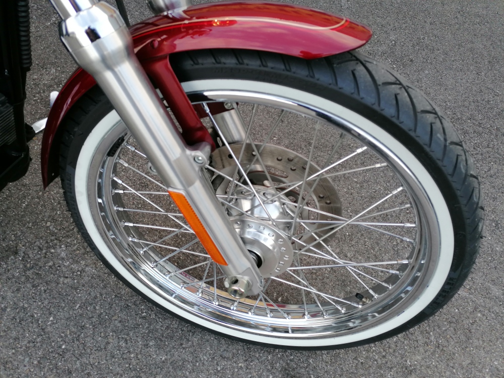 HARLEY-DAVIDSON Sportster XL 1200 C Custom (25 kW)-image-9