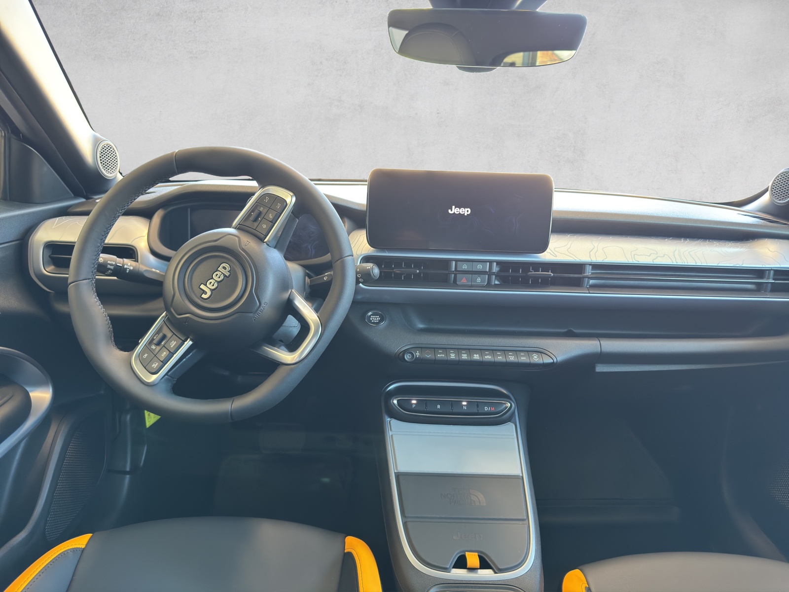 JEEP Avenger 1.2 MHEV The North Face 4xe-image-9