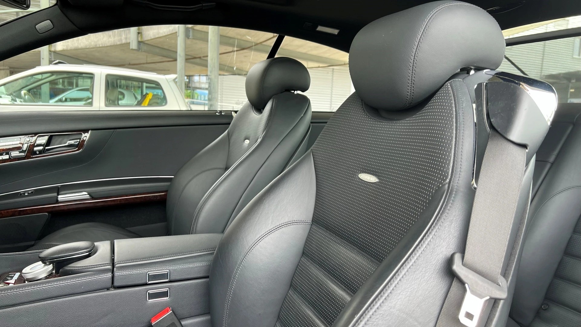 MERCEDES-BENZ CL 63 AMG STYLE SPEEDSHIFT MCT l 544 PS-image-25