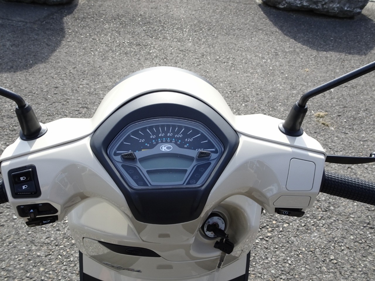 KYMCO Like 125i ABS Topcase-image-7