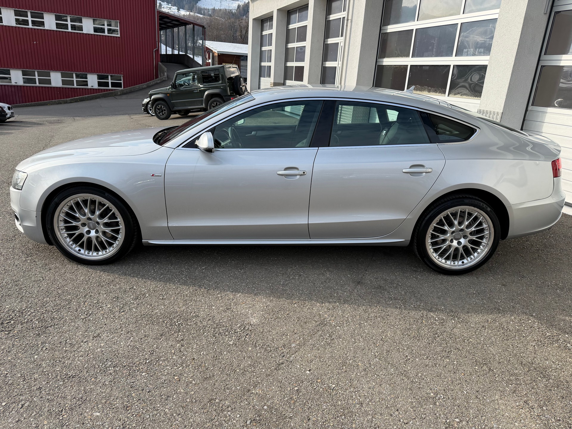 AUDI A5 Sportback 3.2 FSI quattro S-tronic-showroom-element-1