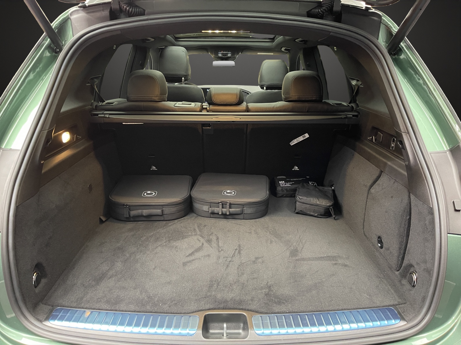 MERCEDES-BENZ GLE 350 de EQ Star 4Matic-image-11