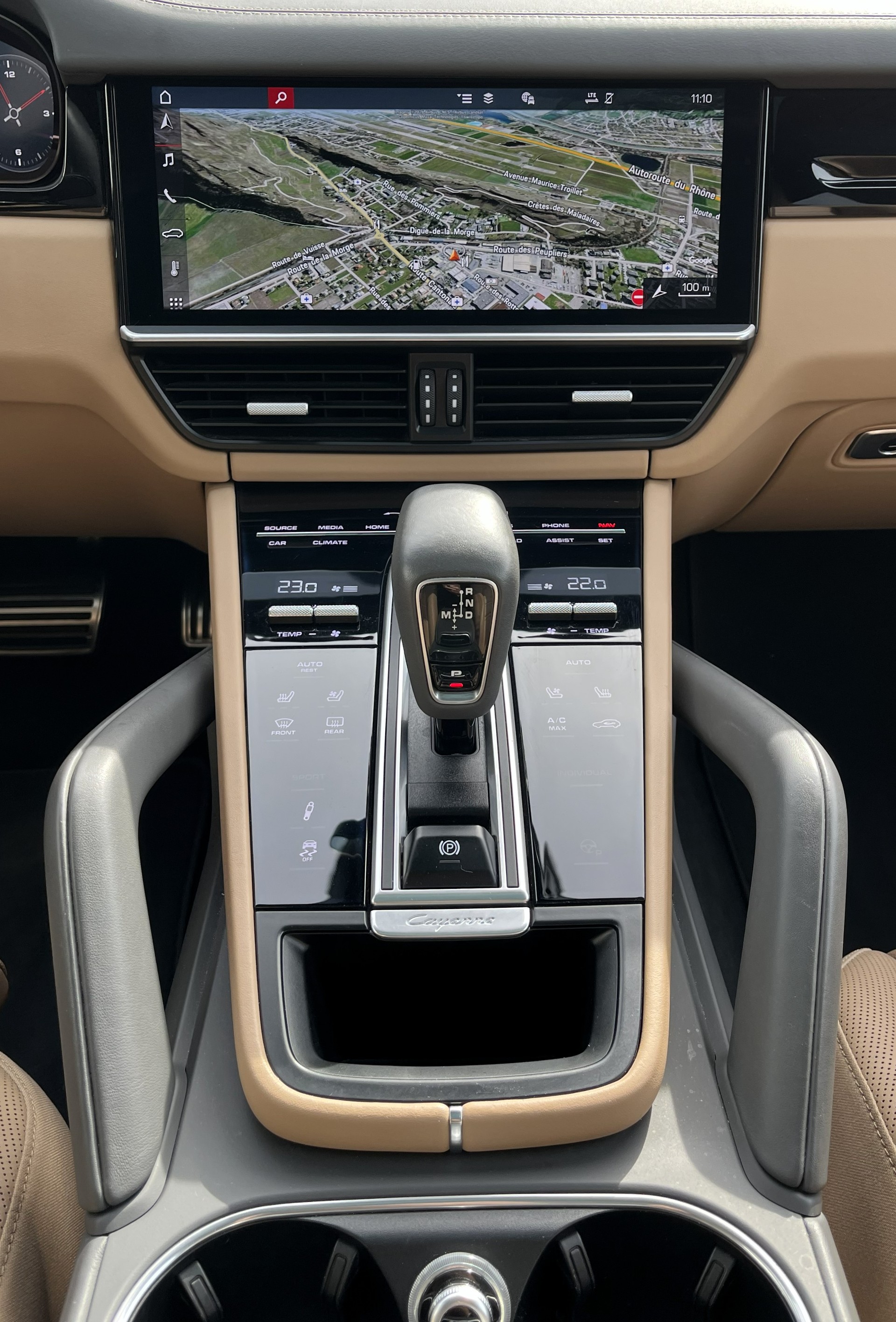 PORSCHE Cayenne S-image-13