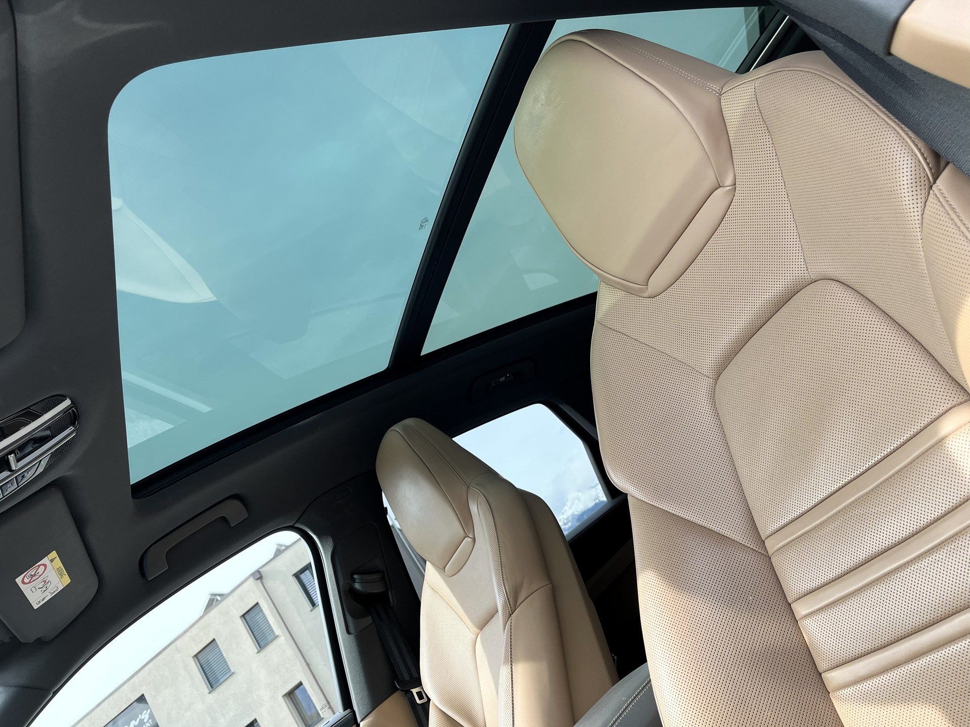 PORSCHE Cayenne S-image-12
