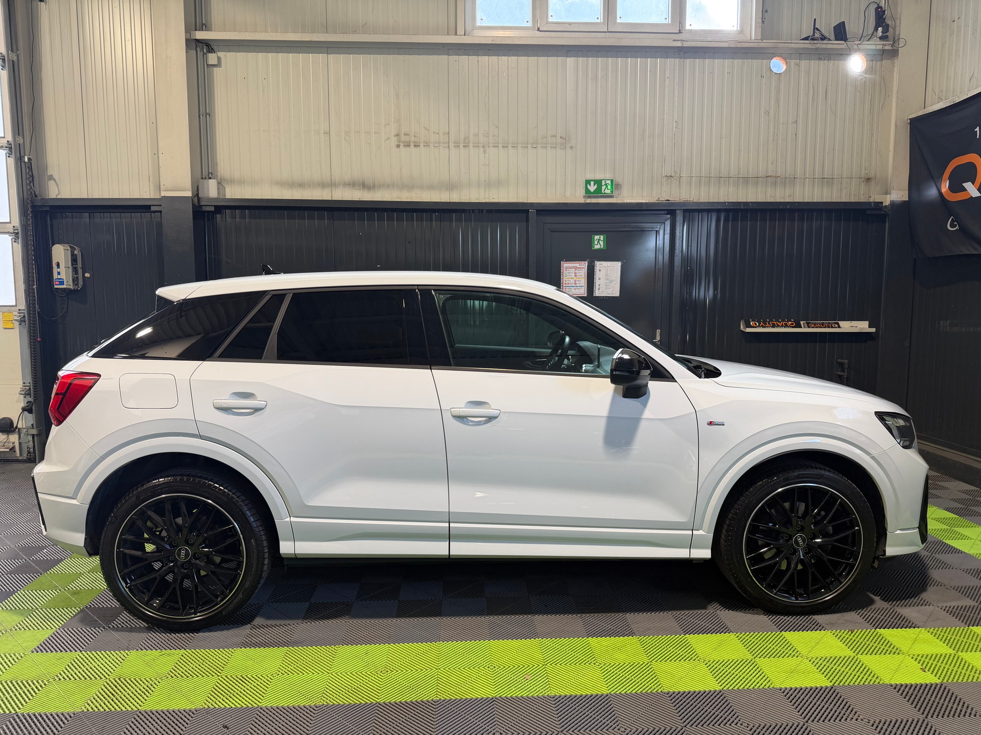 AUDI Q2 35 TFSI S line S-tronic-image-6
