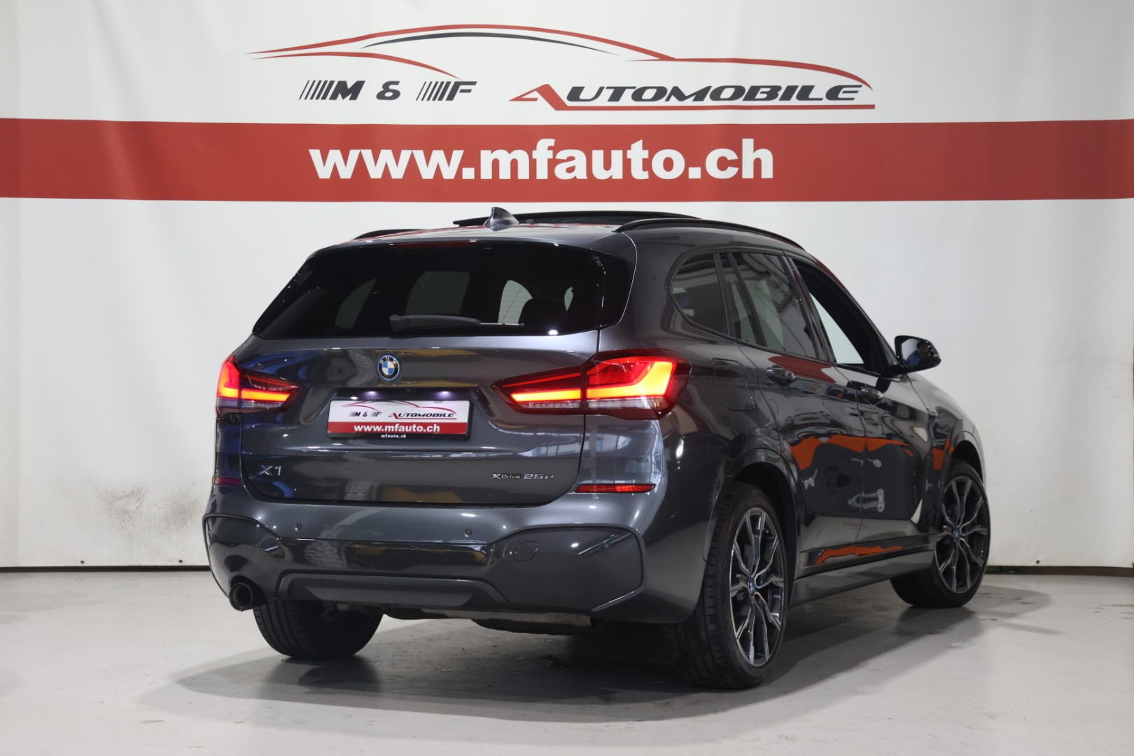 BMW X1 25e xDrive-image-6