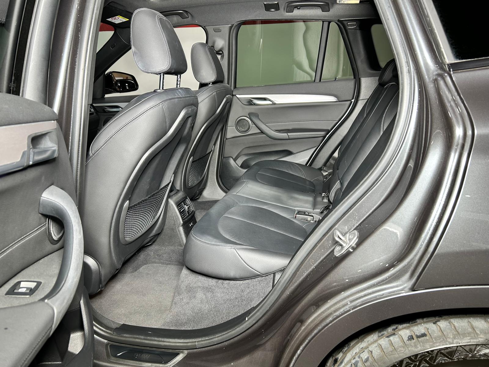 BMW X1 25e xDrive-image-8