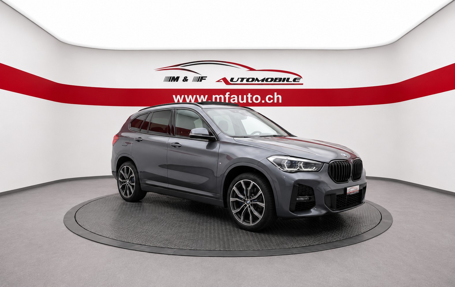 BMW X1 25e xDrive-showroom-element-2