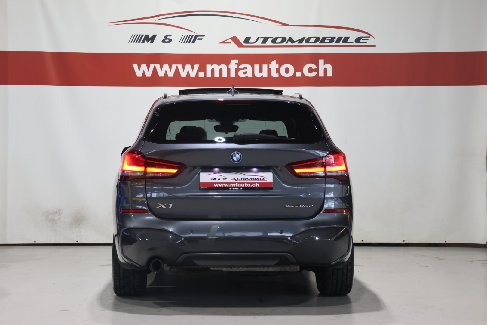 BMW X1 25e xDrive-image-5