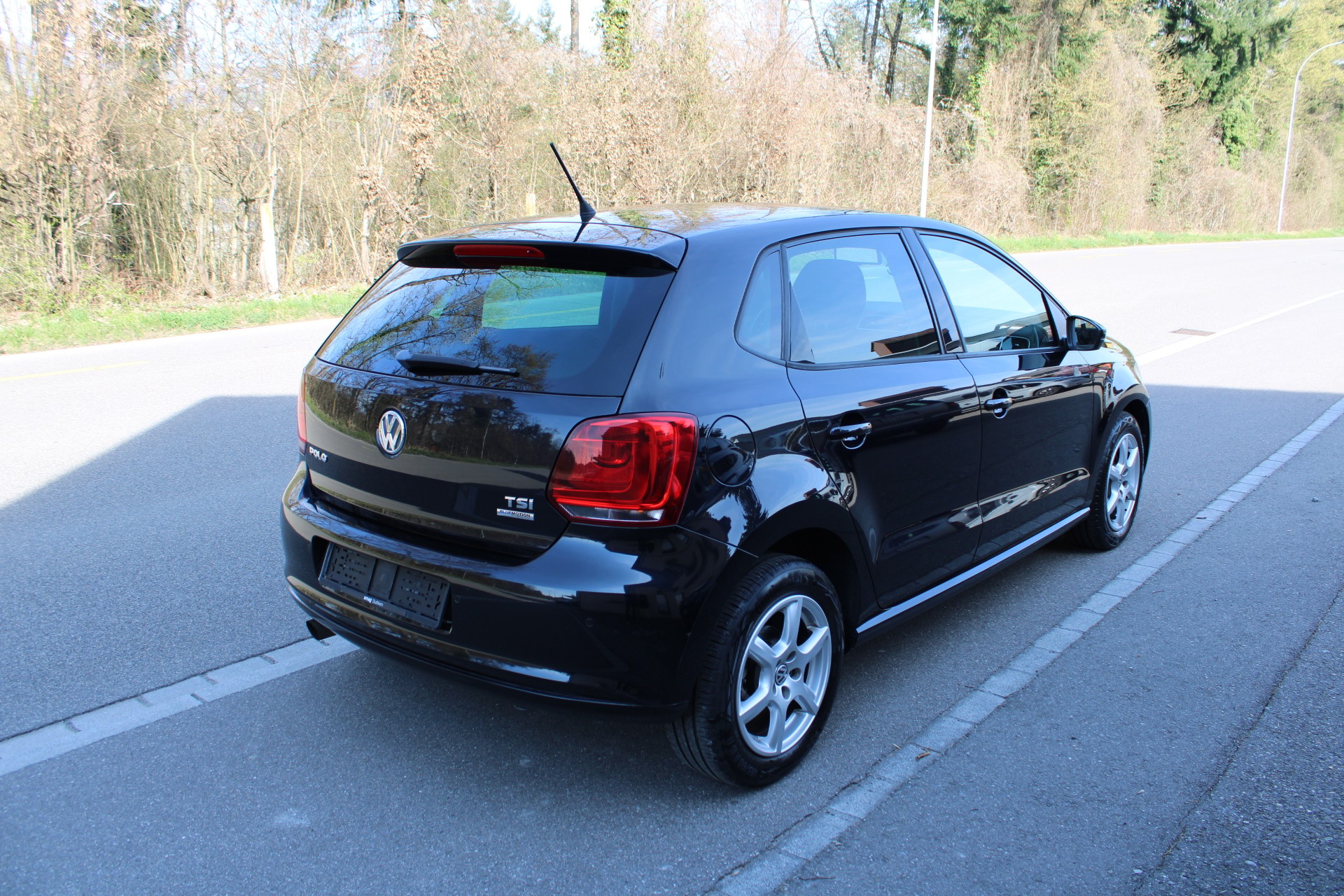 VW Polo 1.2 TSI BlueMotion Technology 65th Edition-showroom-element-3