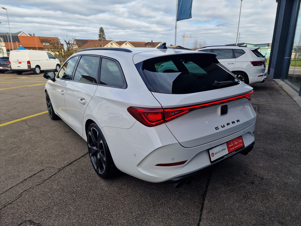 CUPRA LEON ST 2.0 TSI VZ DSG 4Drive-showroom-element-3