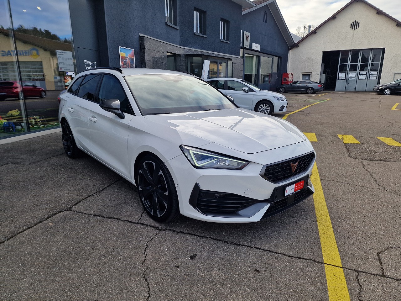 CUPRA LEON ST 2.0 TSI VZ DSG 4Drive-image-7