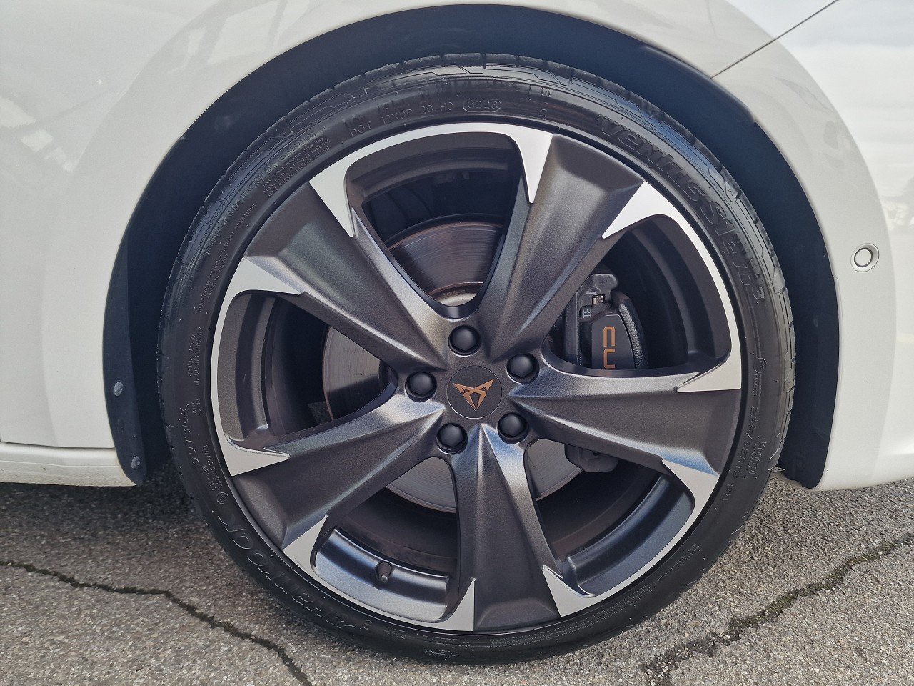 CUPRA LEON ST 2.0 TSI VZ DSG 4Drive-image-29