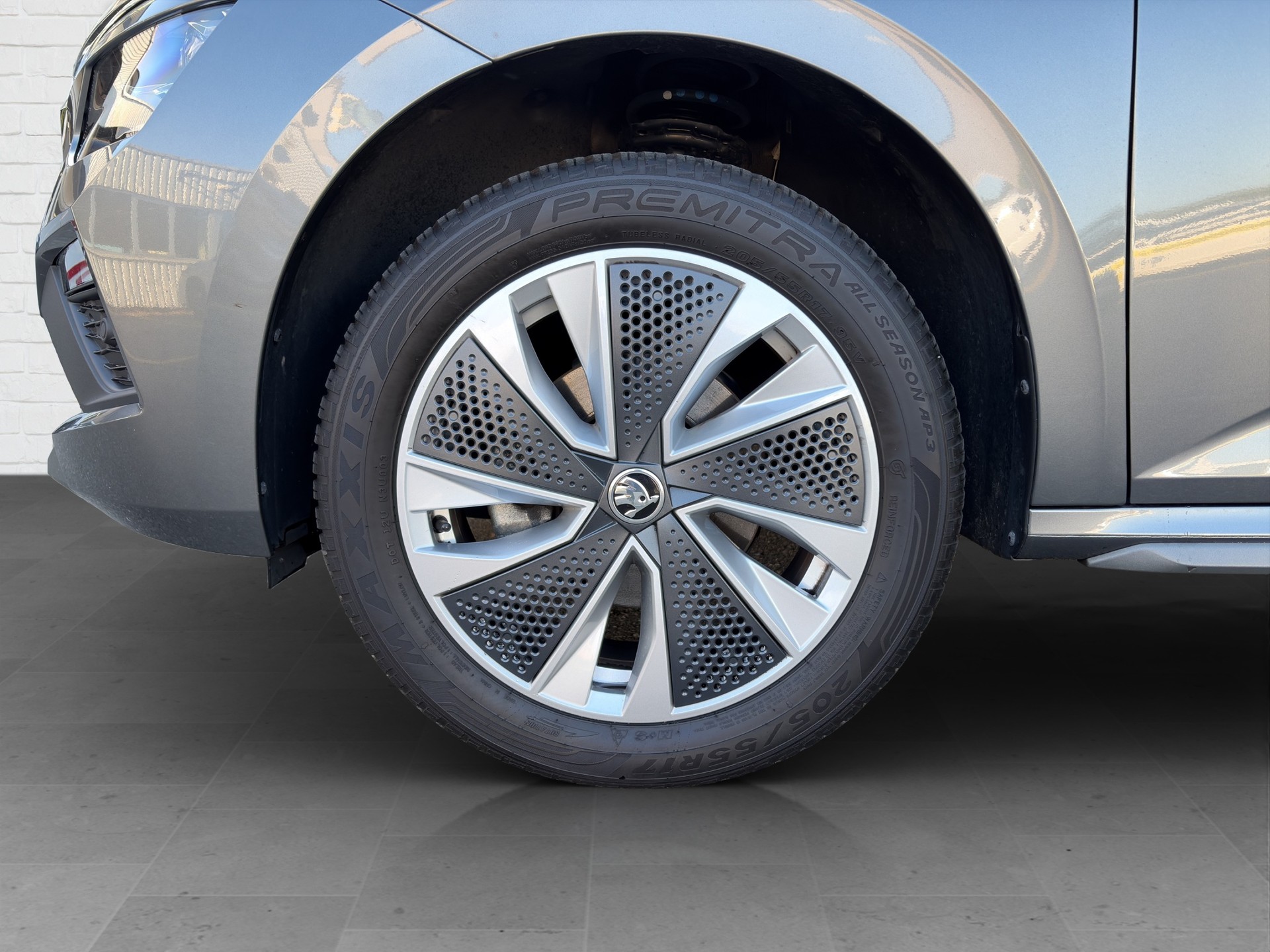 SKODA Kamiq 1.0 TSI Selection-image-9