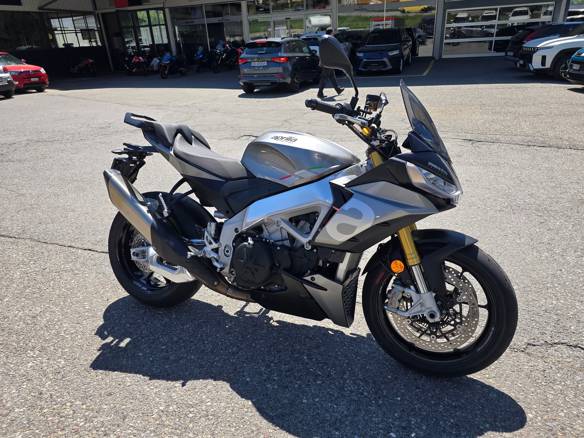 APRILIA Tuono V4 1100-image-0