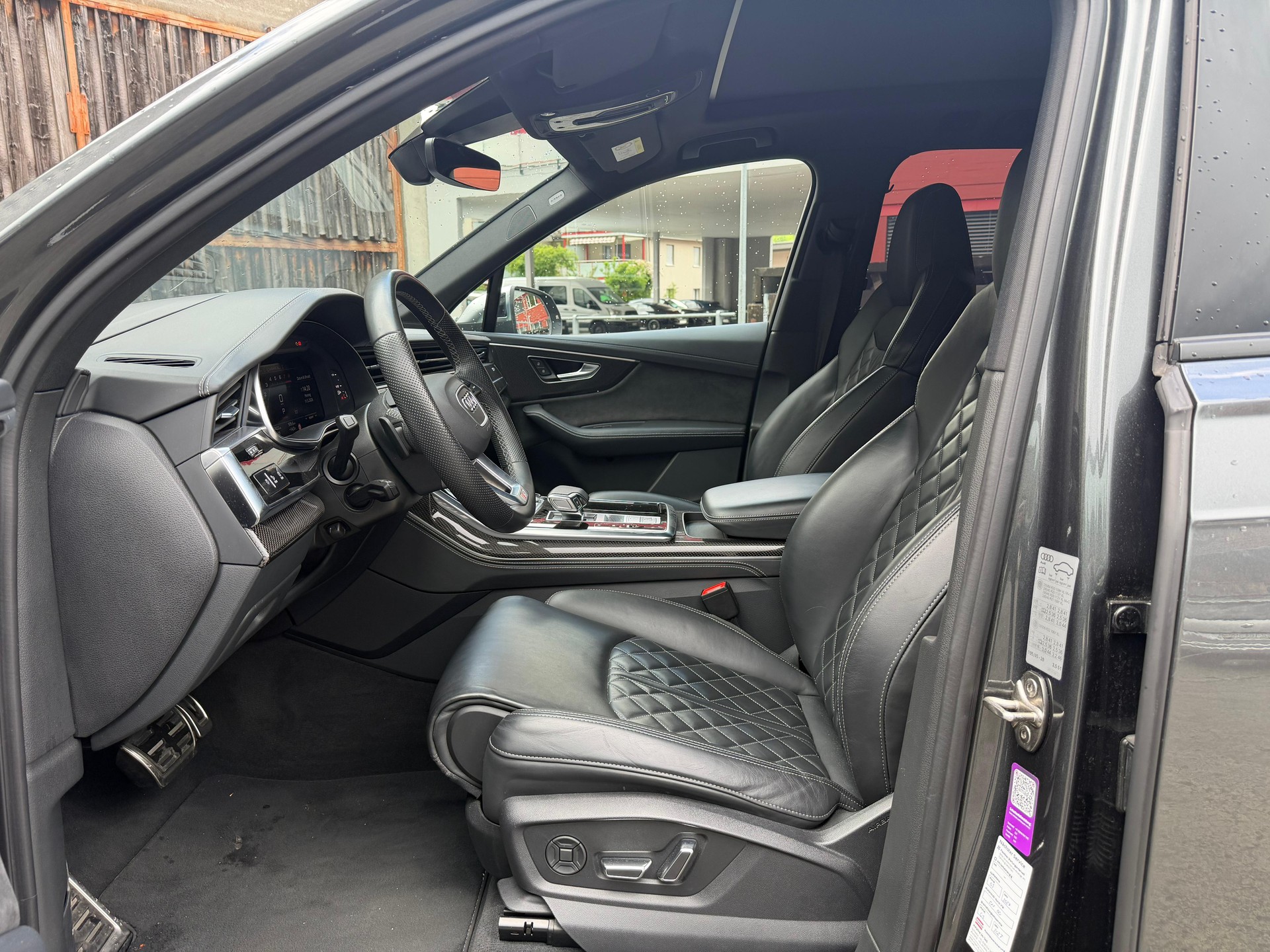 AUDI SQ7 TFSI quattro tiptronic-image-7