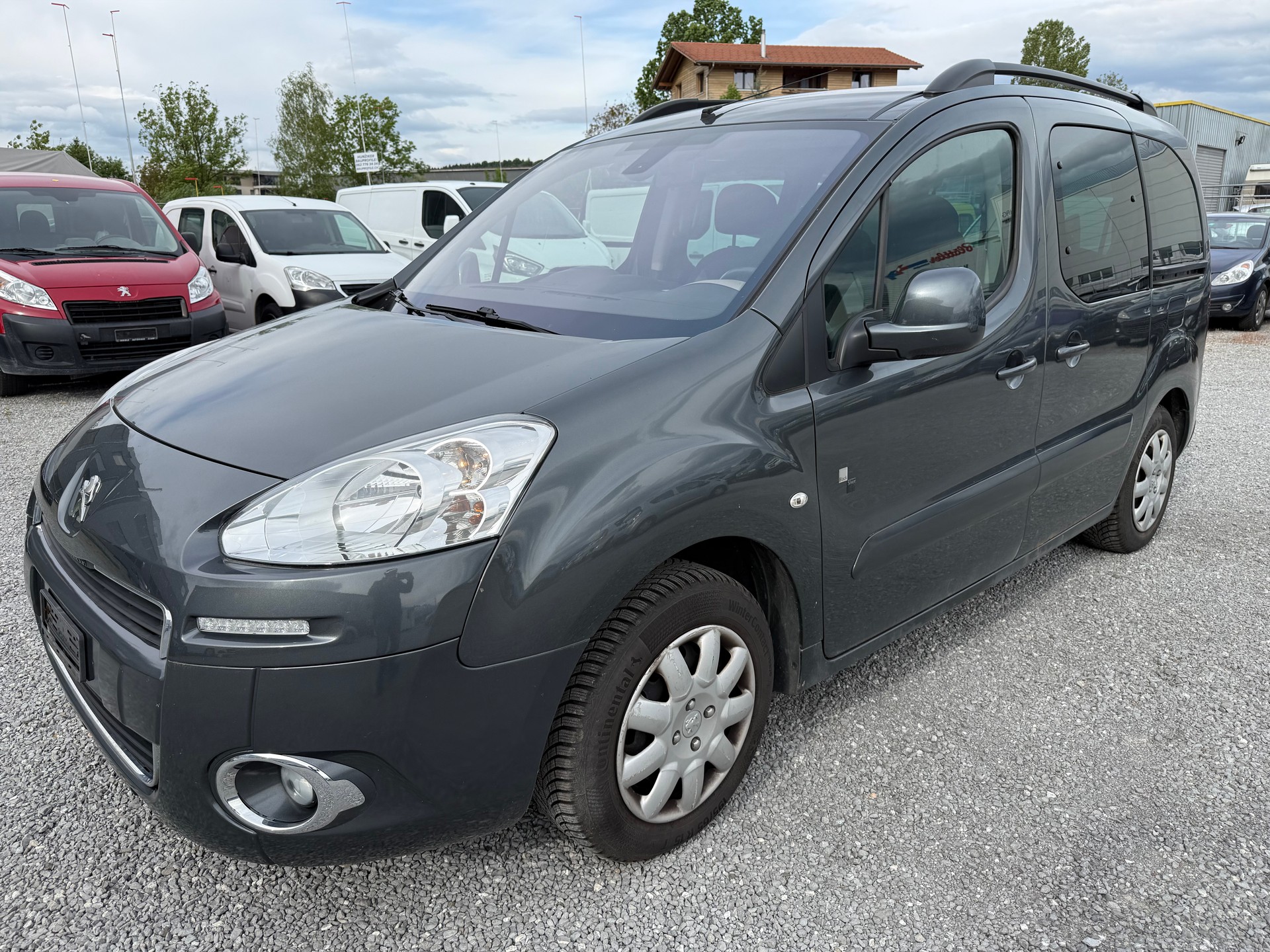 PEUGEOT Partner 1.6 Black&Silver-image-1