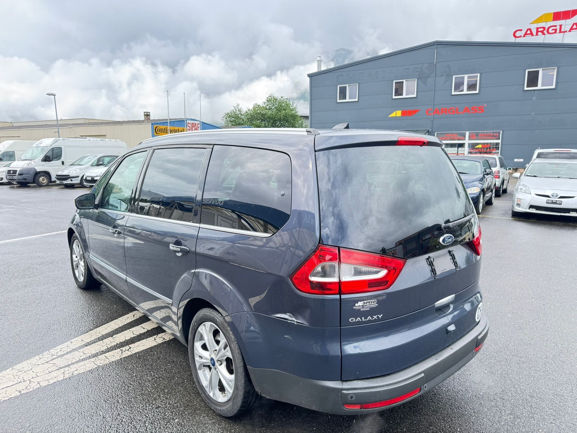 FORD Galaxy 2.0 SCTi Titanium PowerShift-image-2