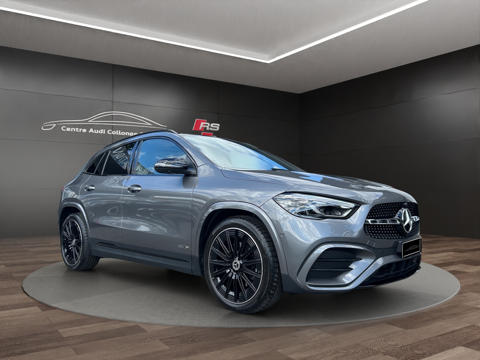 MERCEDES-BENZ GLA 220 4Matic 8G-DCT-image-6
