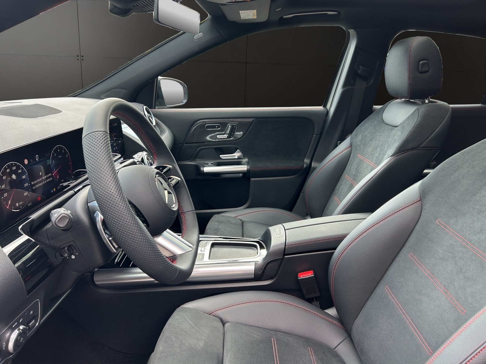 MERCEDES-BENZ GLA 220 4Matic 8G-DCT-image-7