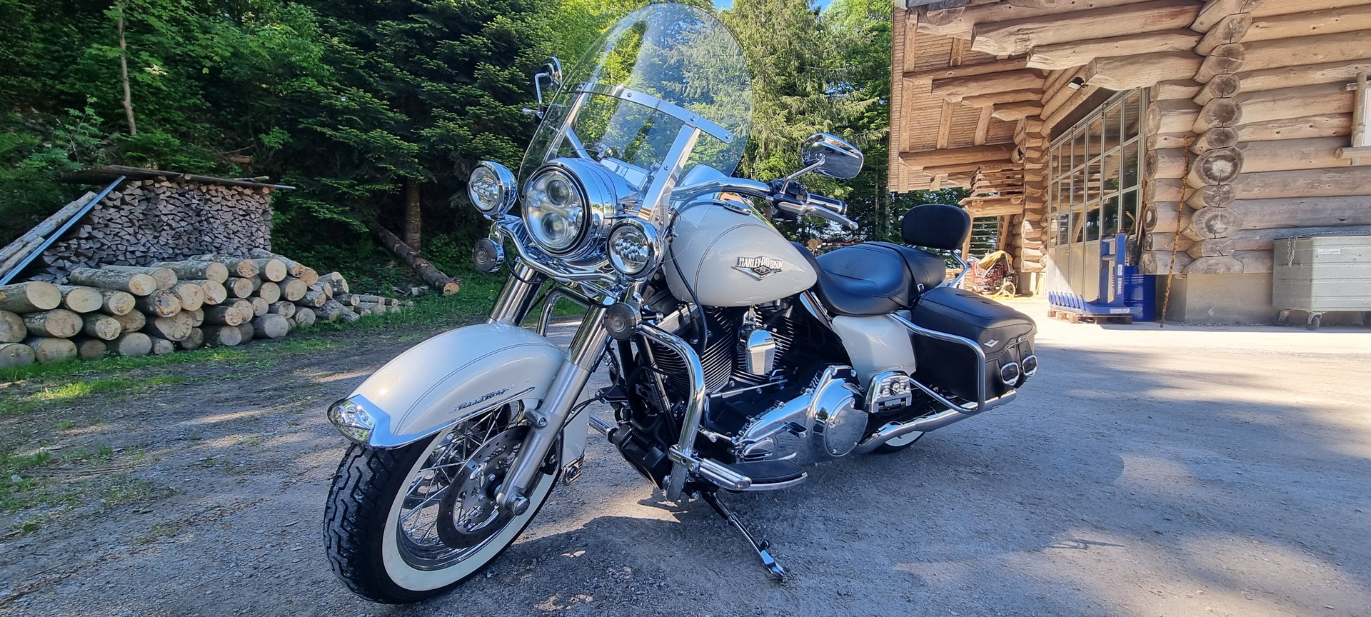 HARLEY-DAVIDSON FLHRC Road King Classic 103 ABS-image-0