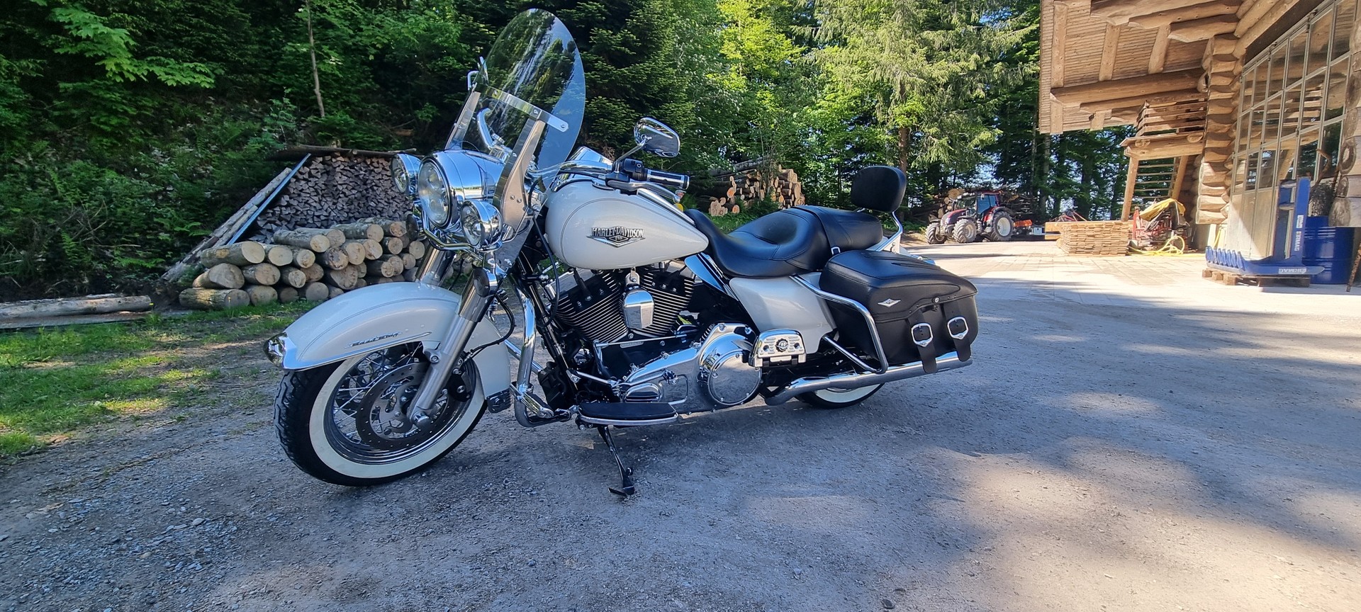 HARLEY-DAVIDSON FLHRC Road King Classic 103 ABS-image-9