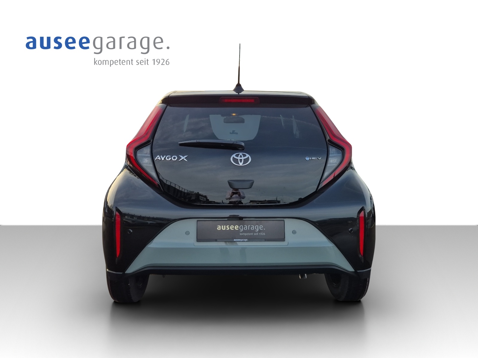 TOYOTA Aygo X 1.5 VVT-i HSD Trend-showroom-element-3
