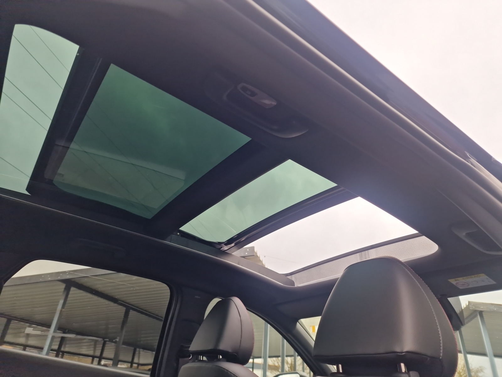 HYUNDAI Tucson 1.6 T-GDI N-Line MHEV 4x4 180PS Panorama-image-17