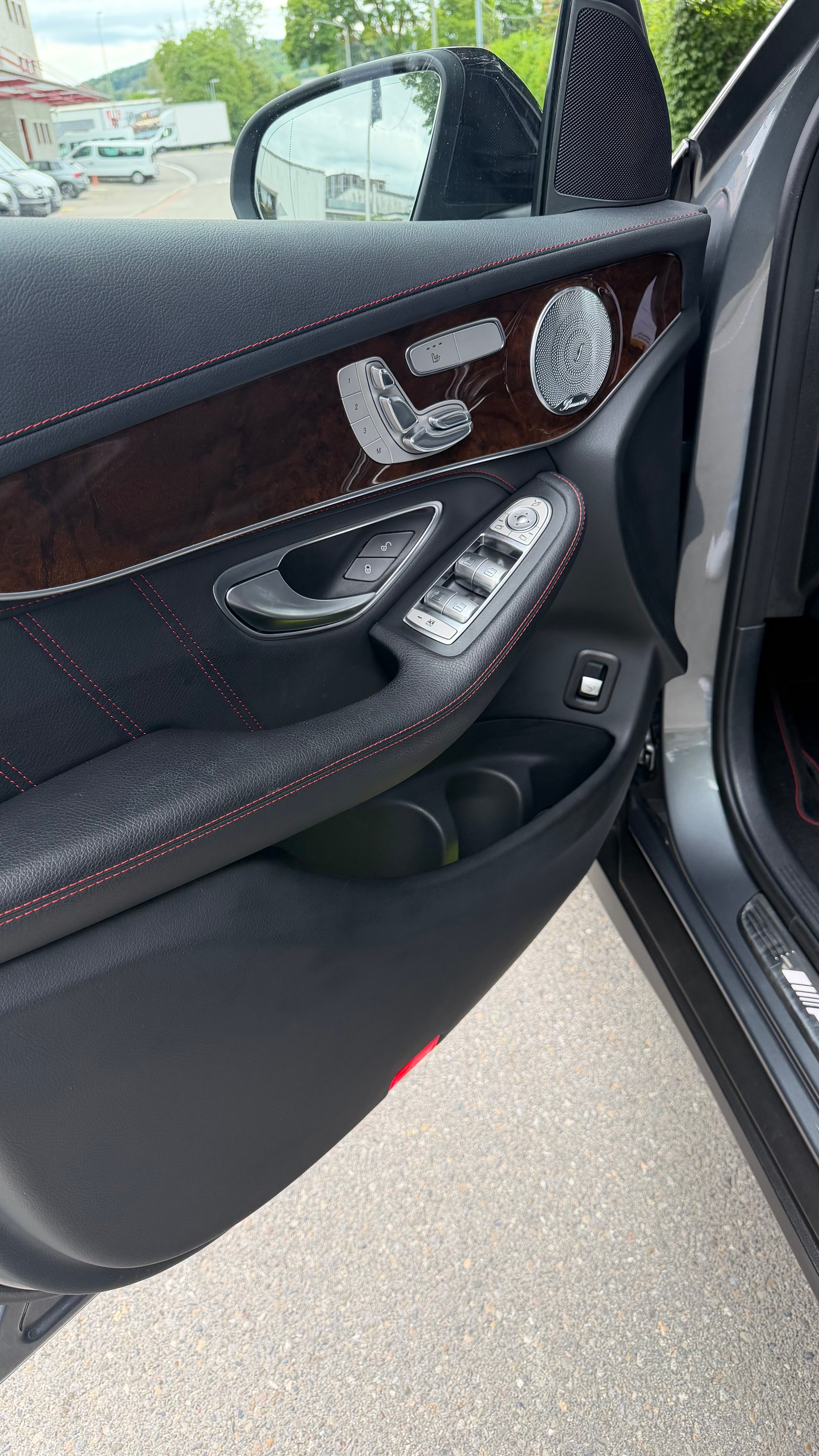 MERCEDES-BENZ GLC 43 AMG 4Matic 9G-Tronic-image-8