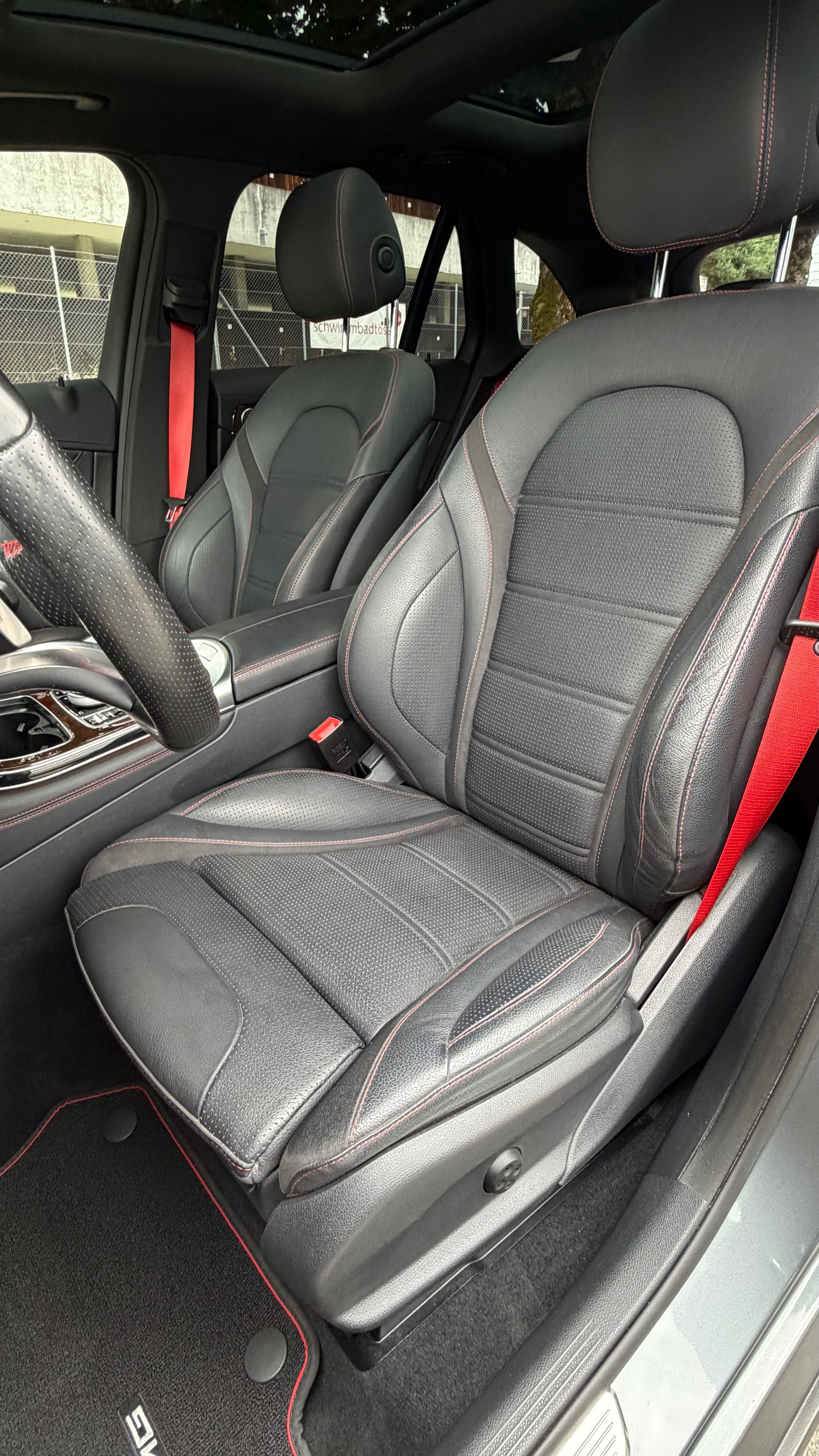 MERCEDES-BENZ GLC 43 AMG 4Matic 9G-Tronic-image-9