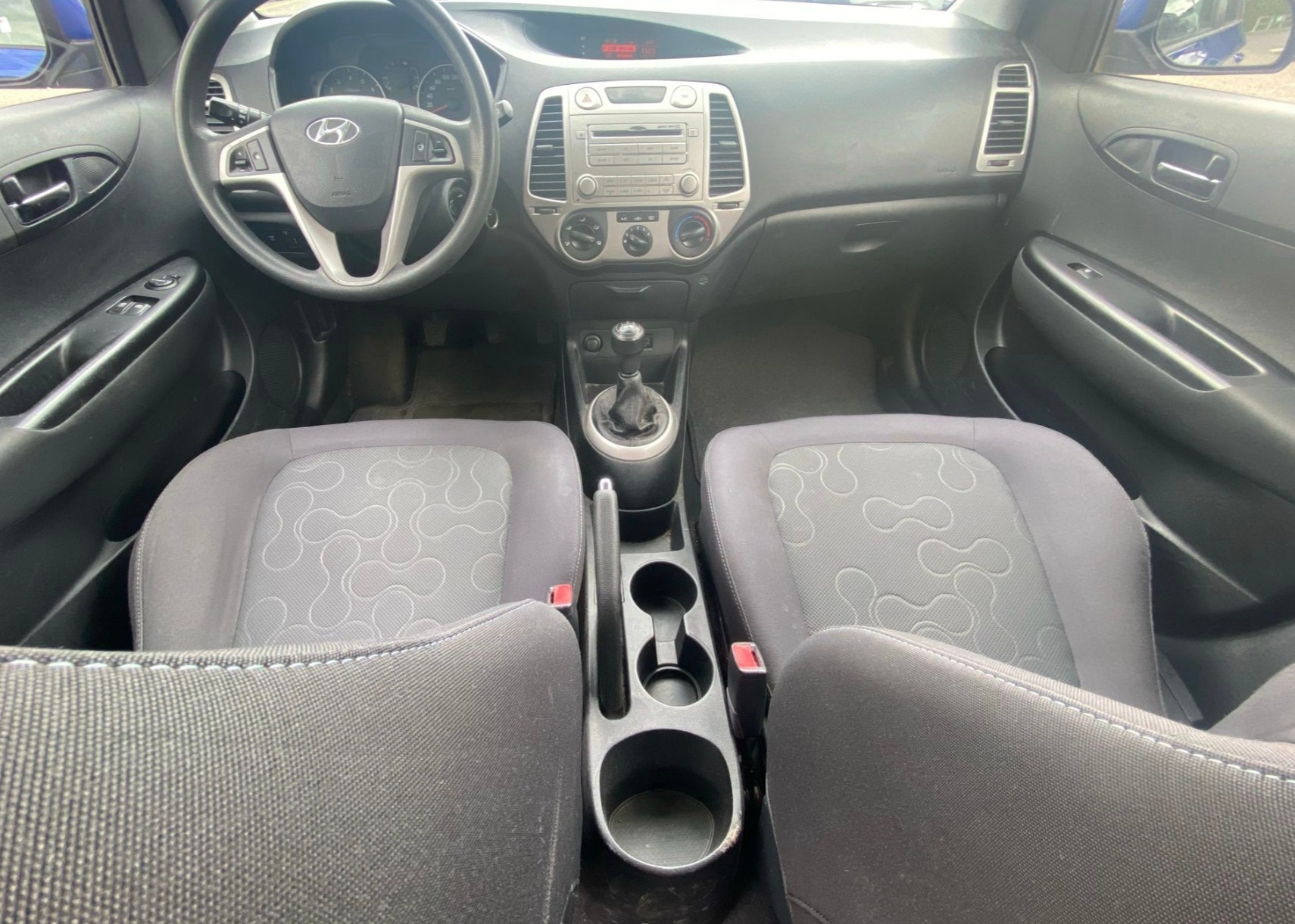 HYUNDAI i20 1.2 Comfort-image-7