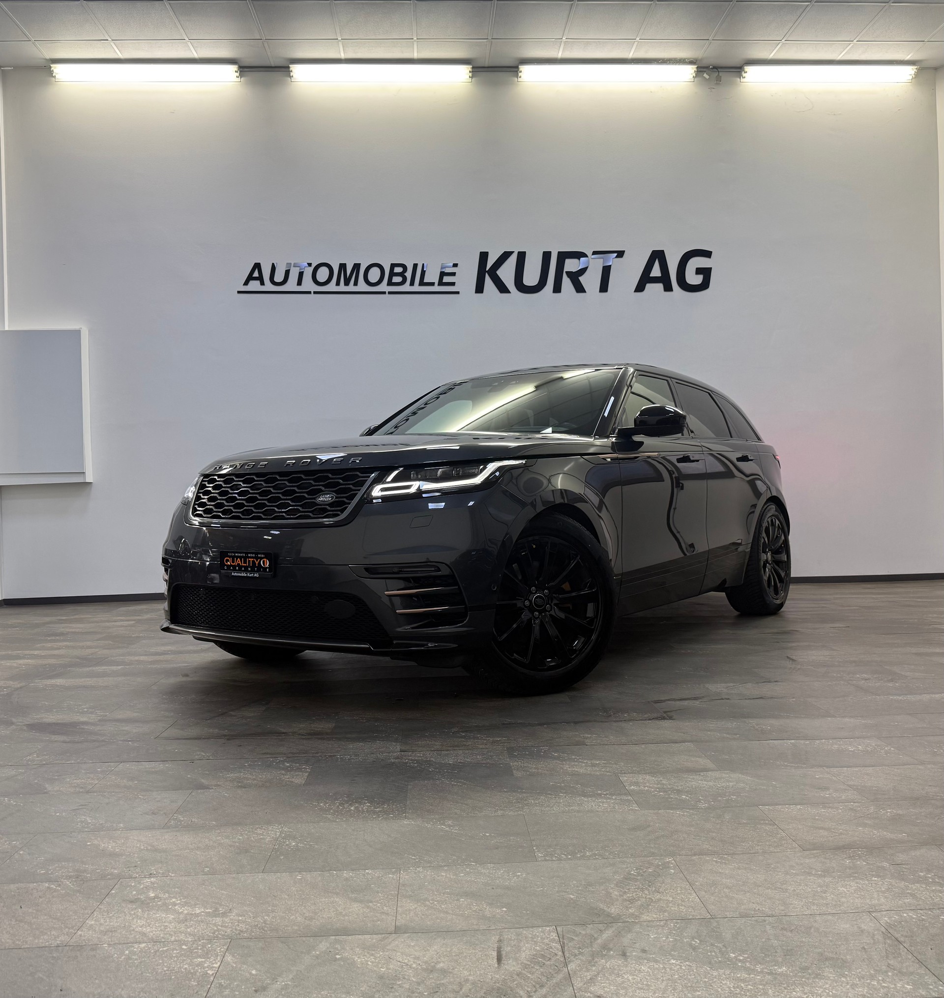 LAND ROVER Range Rover Velar R-Dynamic D 300 S Automatic-showroom-element-1