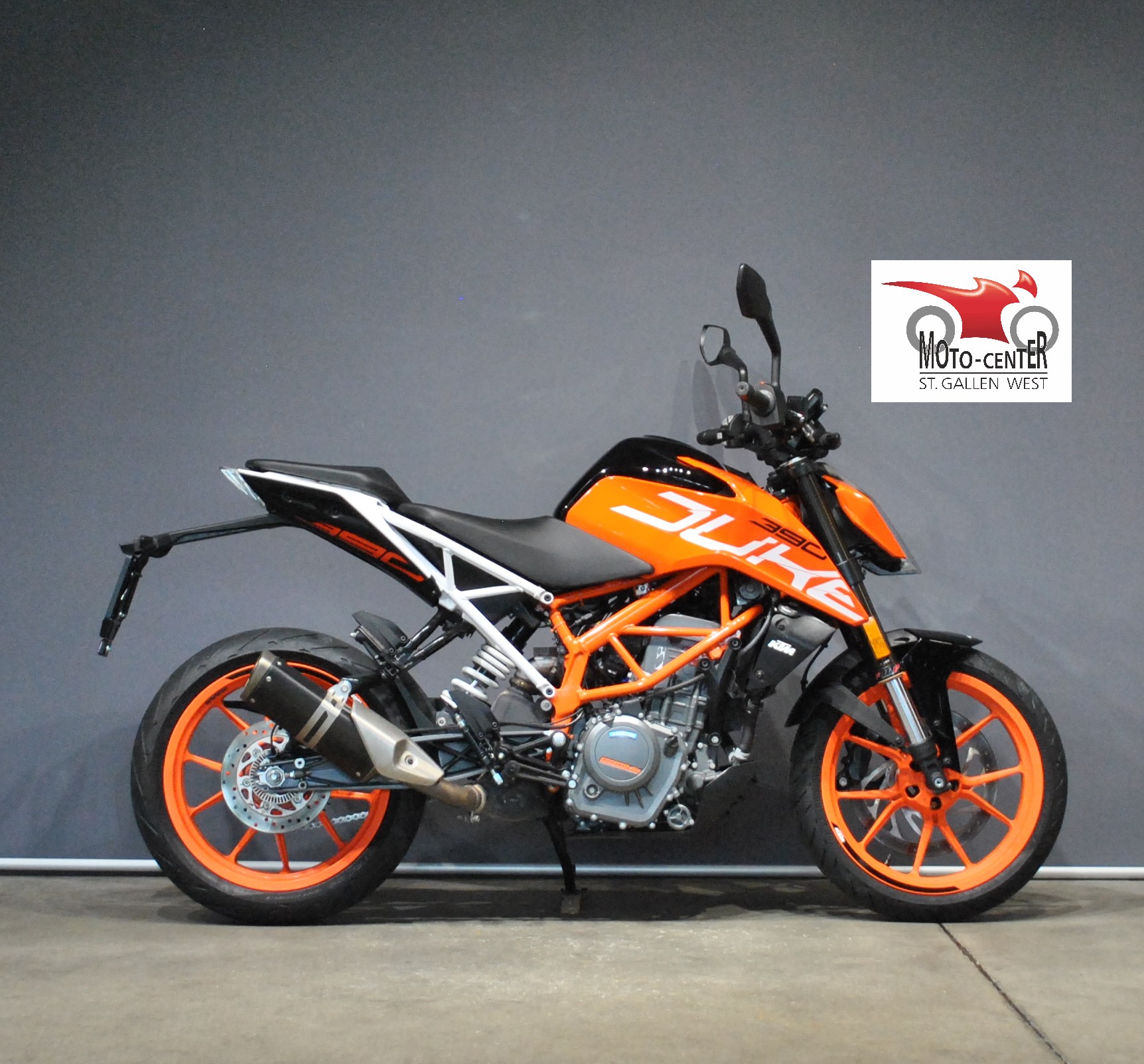 KTM 390 Duke ABS-showroom-element-1