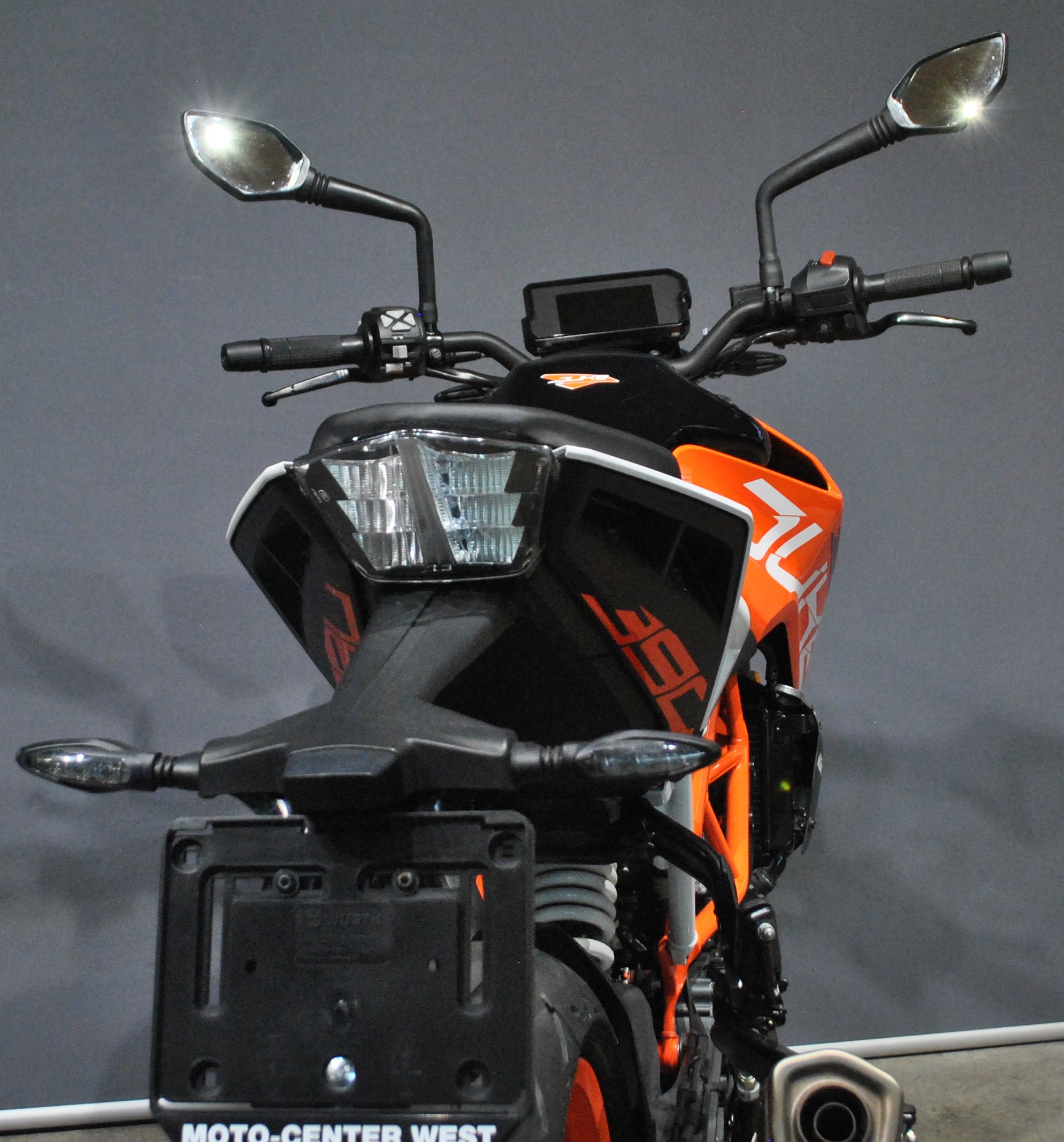 KTM 390 Duke ABS-image-7