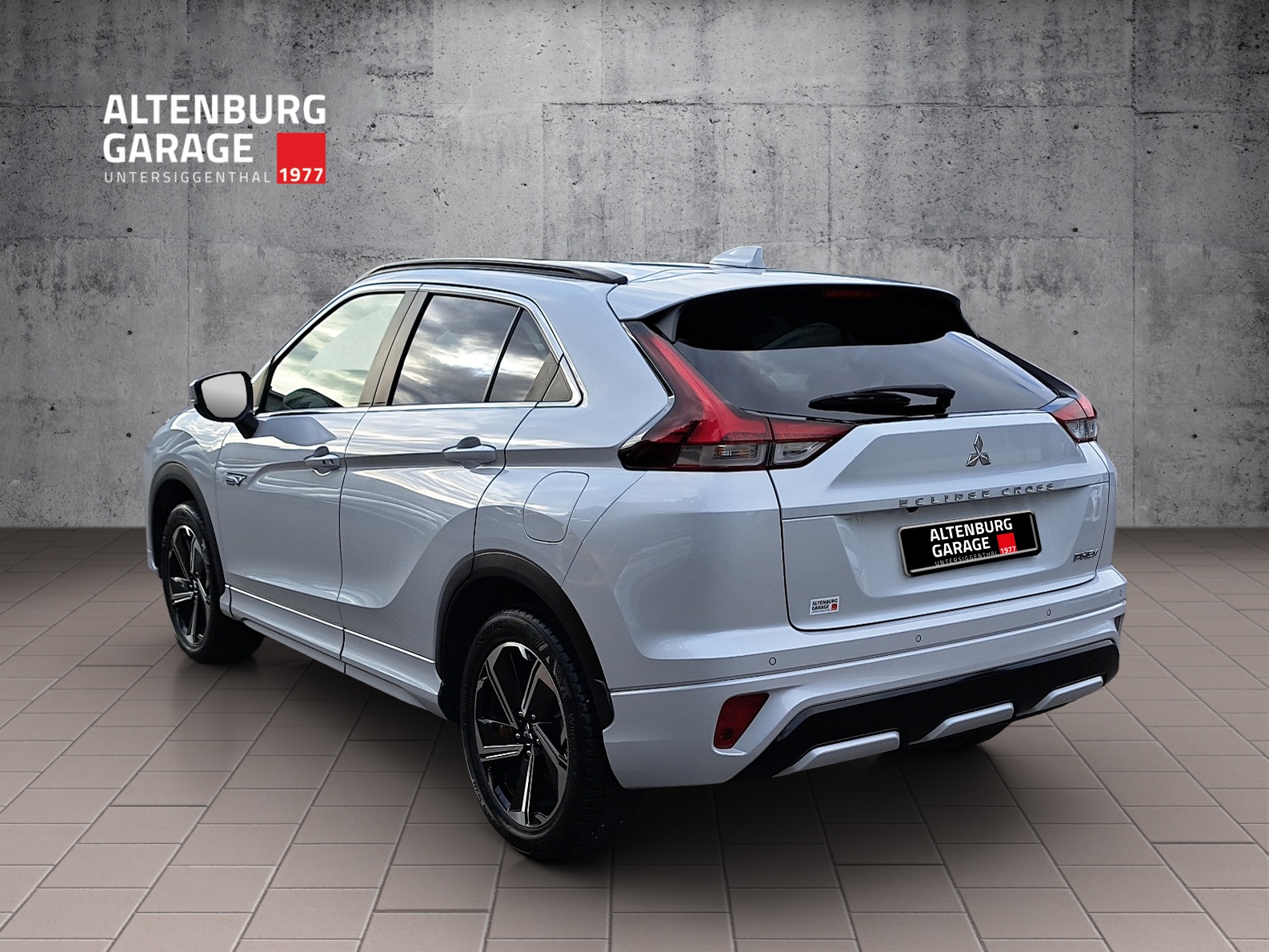 MITSUBISHI Eclipse Cross 2.4 PHEV Instyle 4x4-showroom-element-2