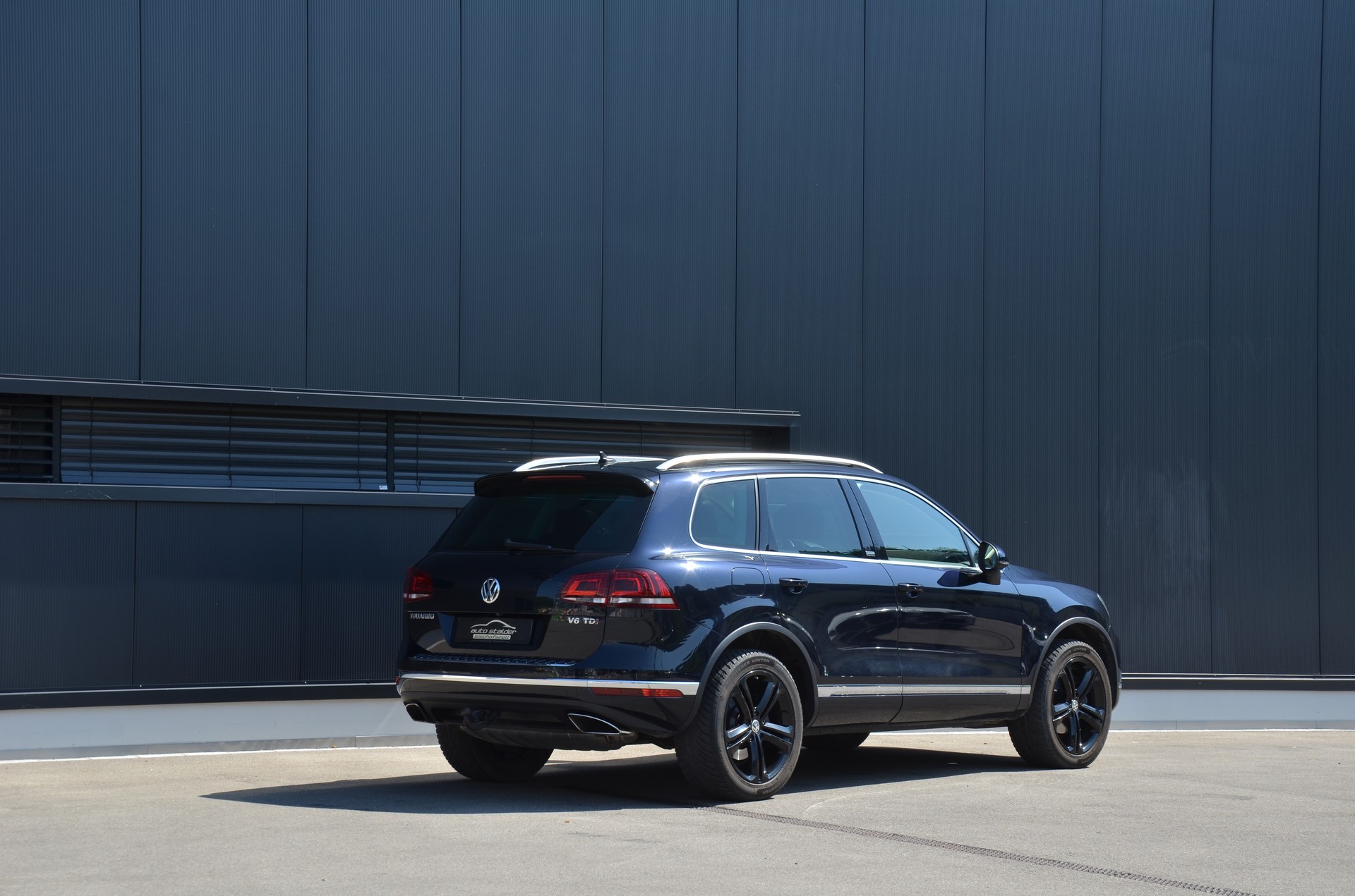 VW Touareg 3.0 TDI BlueMotion Technology Tiptronic-showroom-element-2