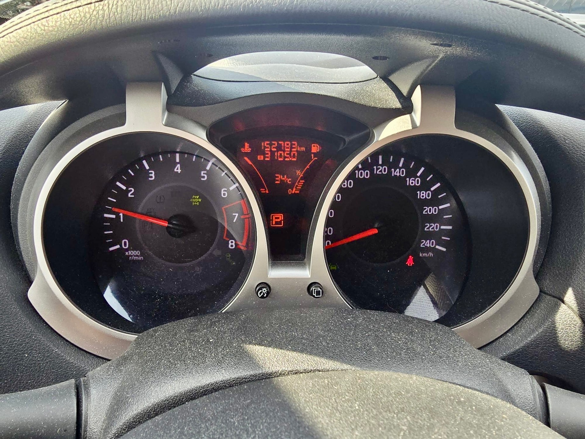 NISSAN Juke 1.6 DIG-T N-Connecta 4x4 Xtronic M-CVT-image-11