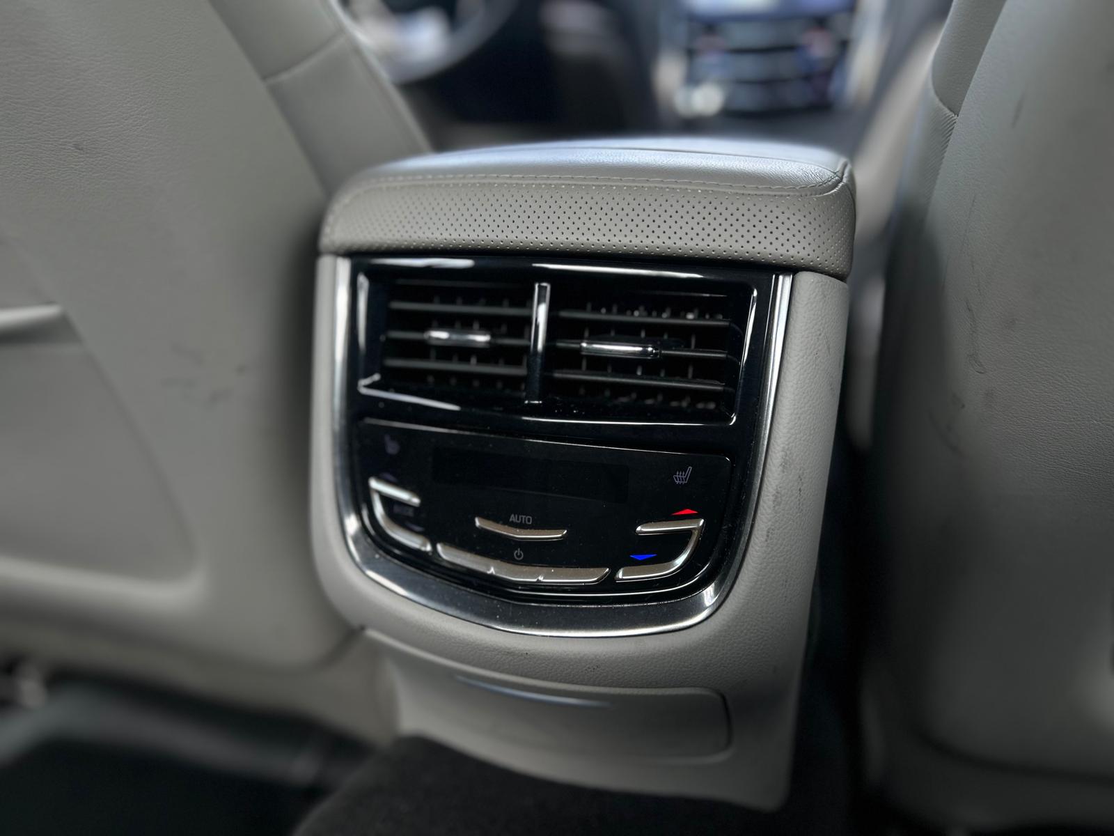CADILLAC CTS Sedan 2.0 Turbo AWD Elegance Automatic-image-18