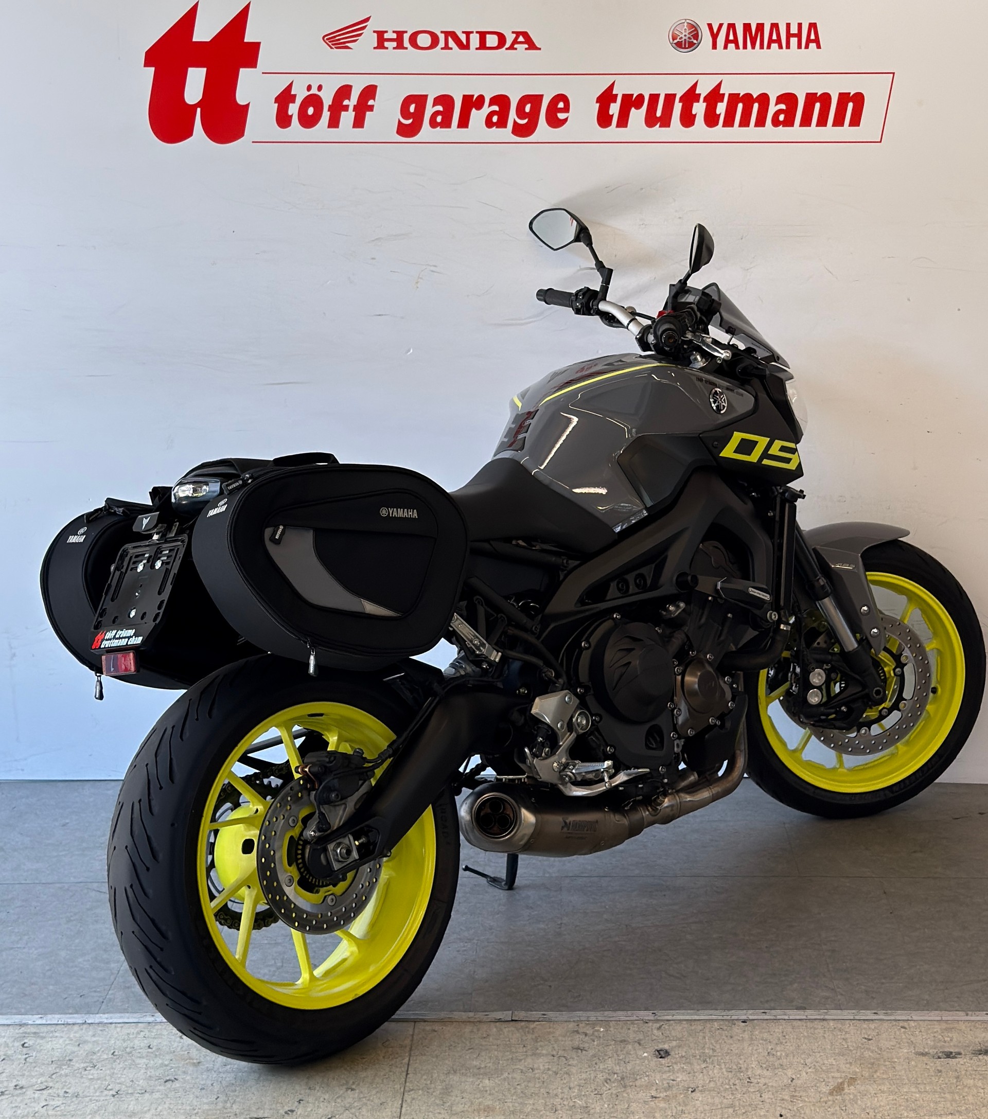 YAMAHA MT-09 ABS-image-3