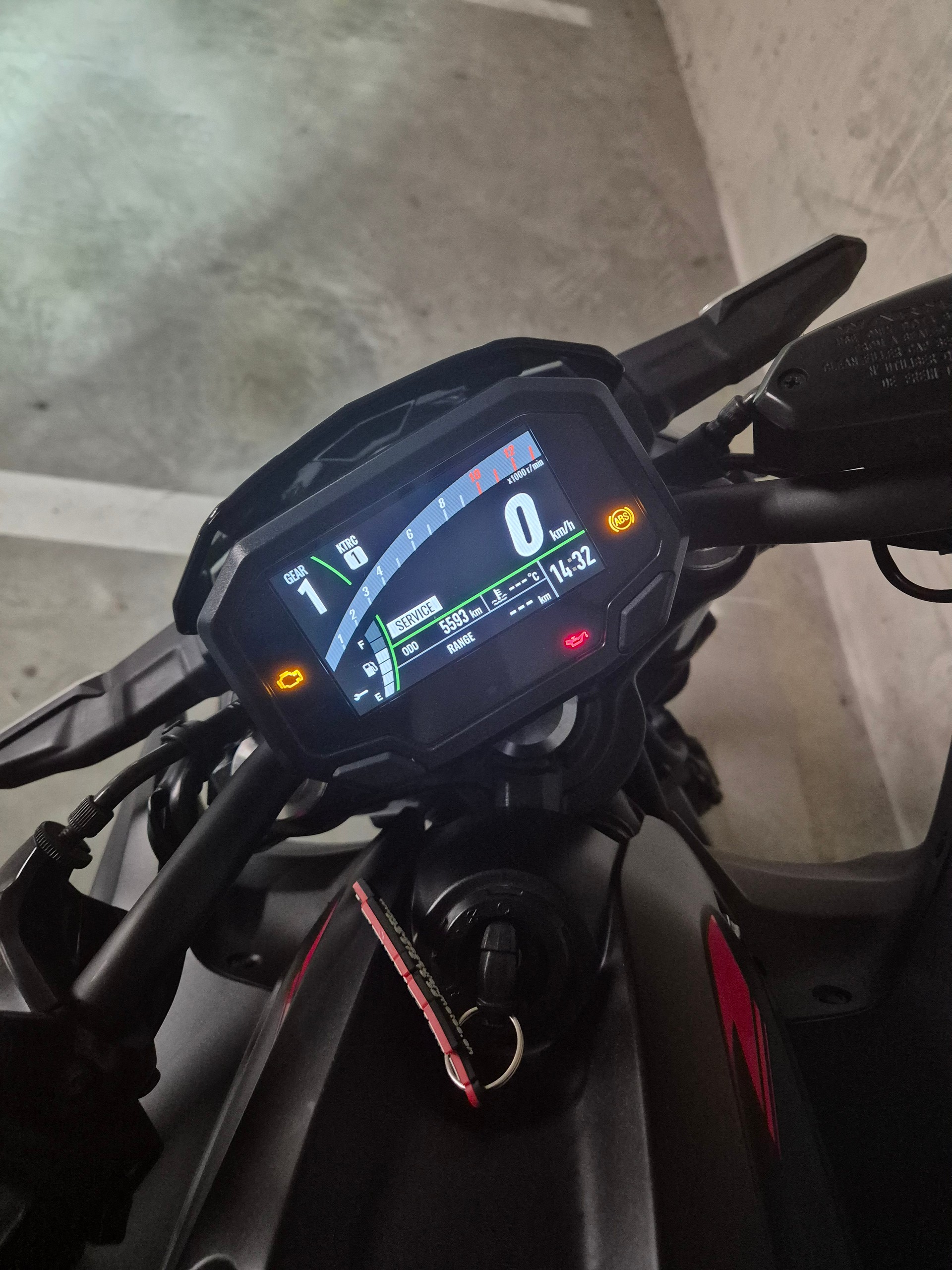KAWASAKI Z 650 (35kW)-image-1