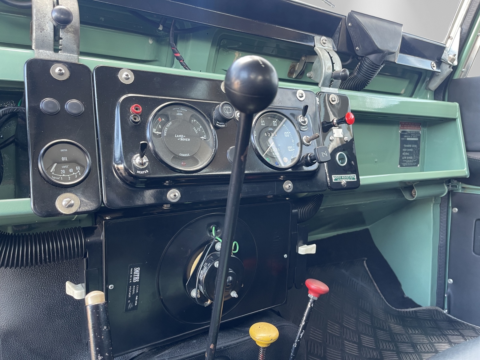 LAND ROVER 88 2a-image-9