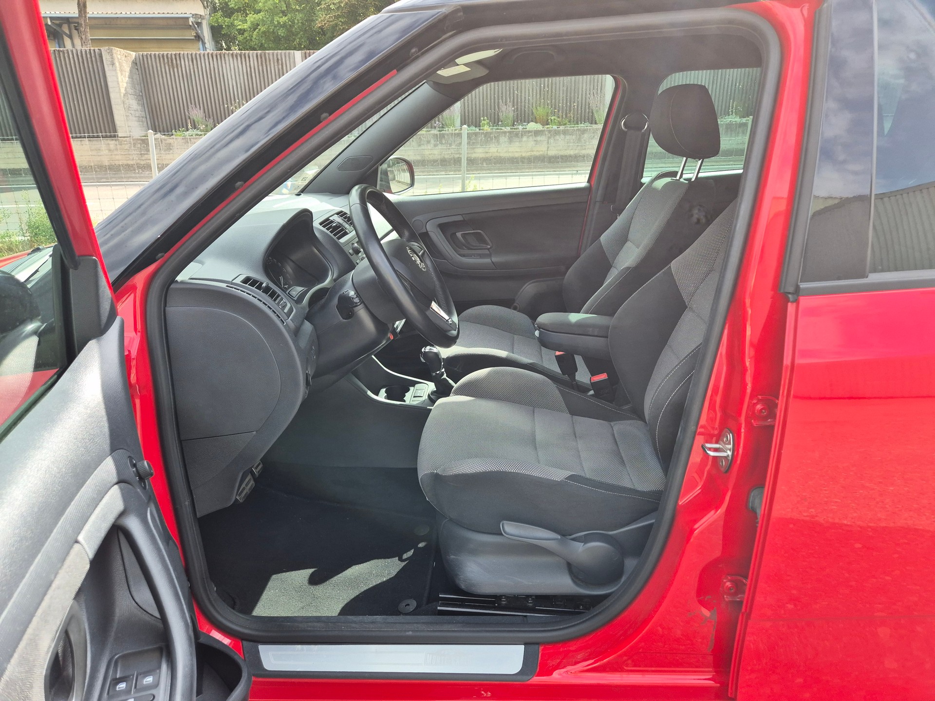 SKODA Fabia 1.2 TSI Monte Carlo DSG-image-7