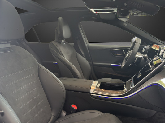 MERCEDES-BENZ C 300 4 Matic-image-11