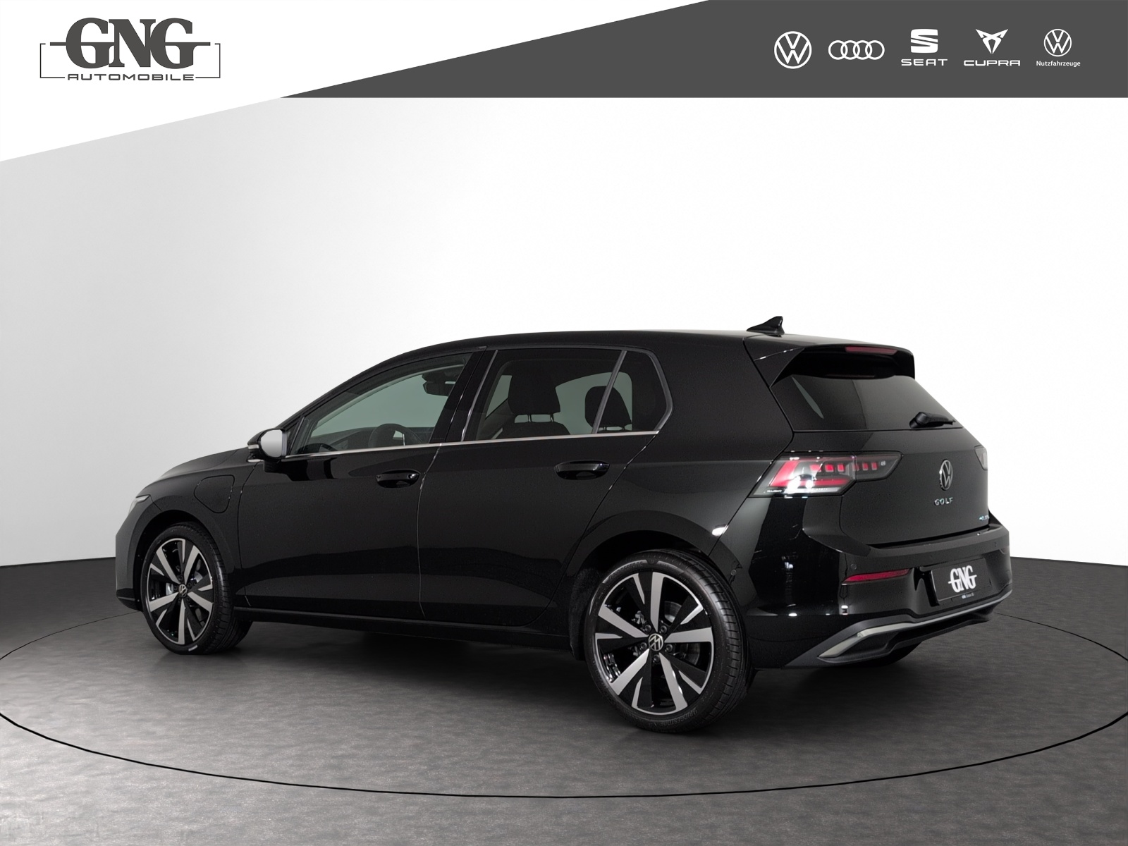 VW Golf 1.5 TSI PHEV Style-showroom-element-1
