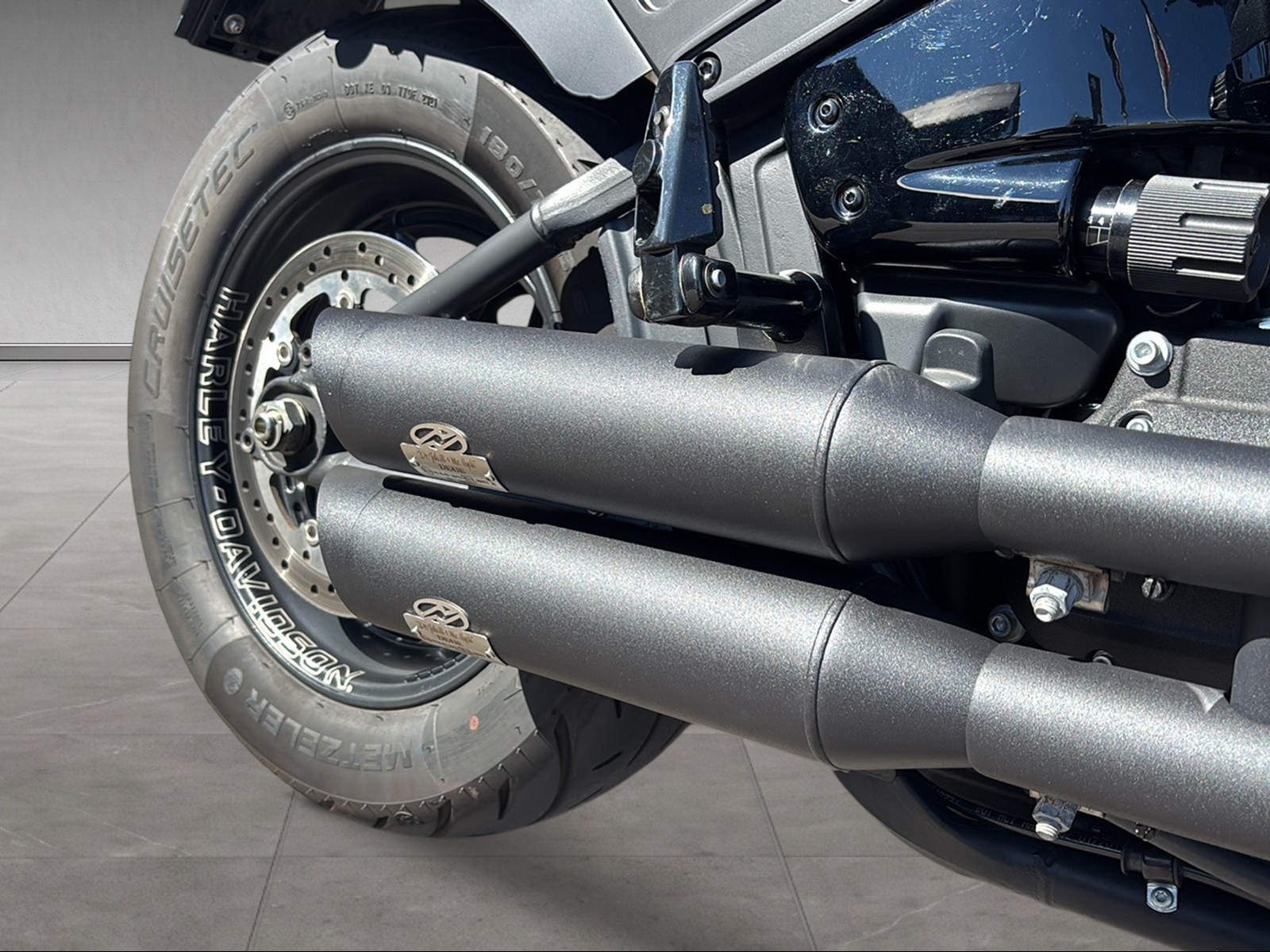 HARLEY-DAVIDSON FXFBS Fat Bob 114 ABS-image-7