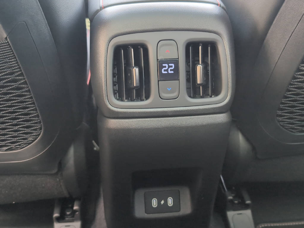 HYUNDAI TUCSON 1.6 T-GDi Hybrid N-Line 4WD-image-16