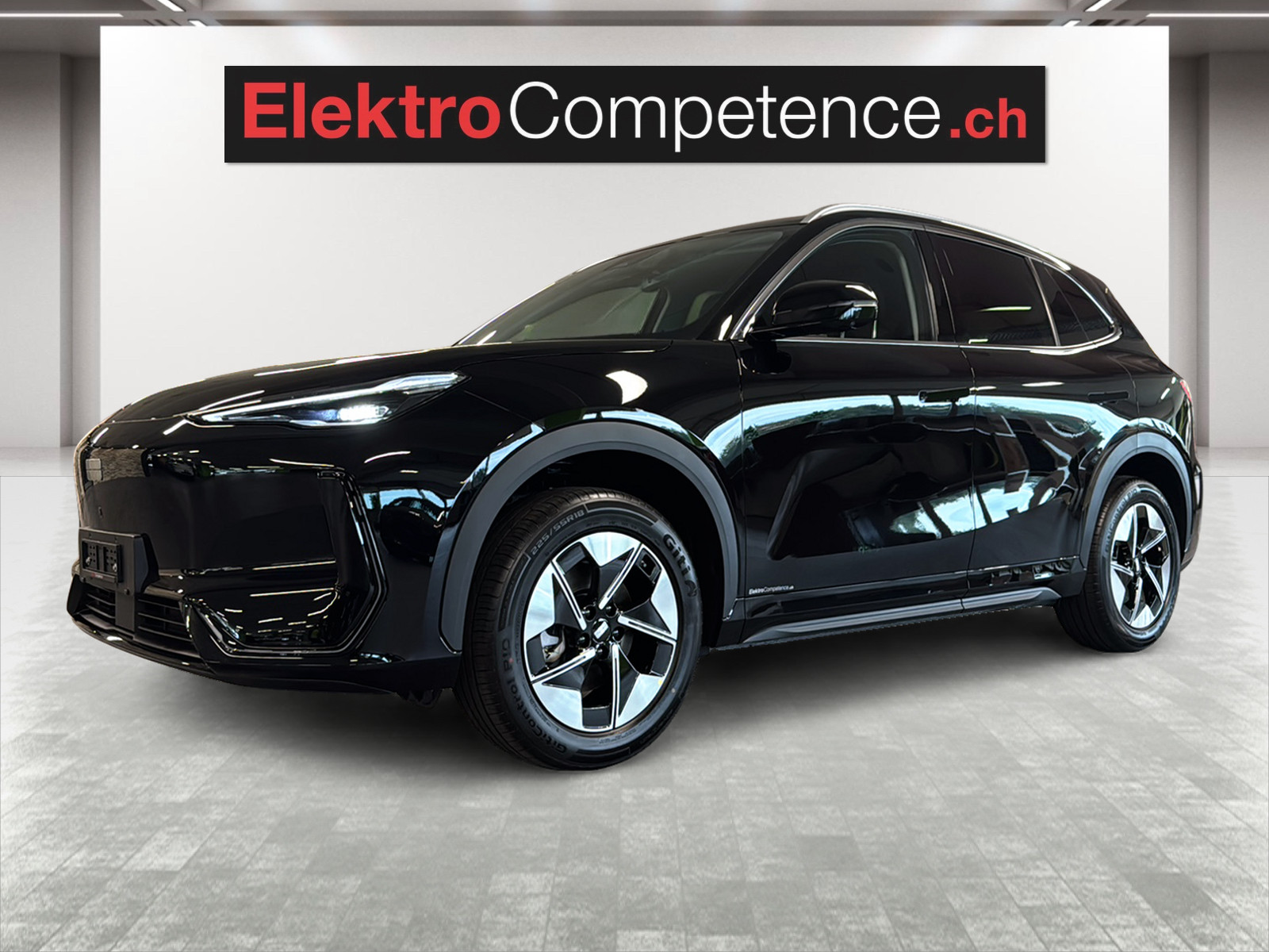GEELY E5 Pro+-showroom-element-1