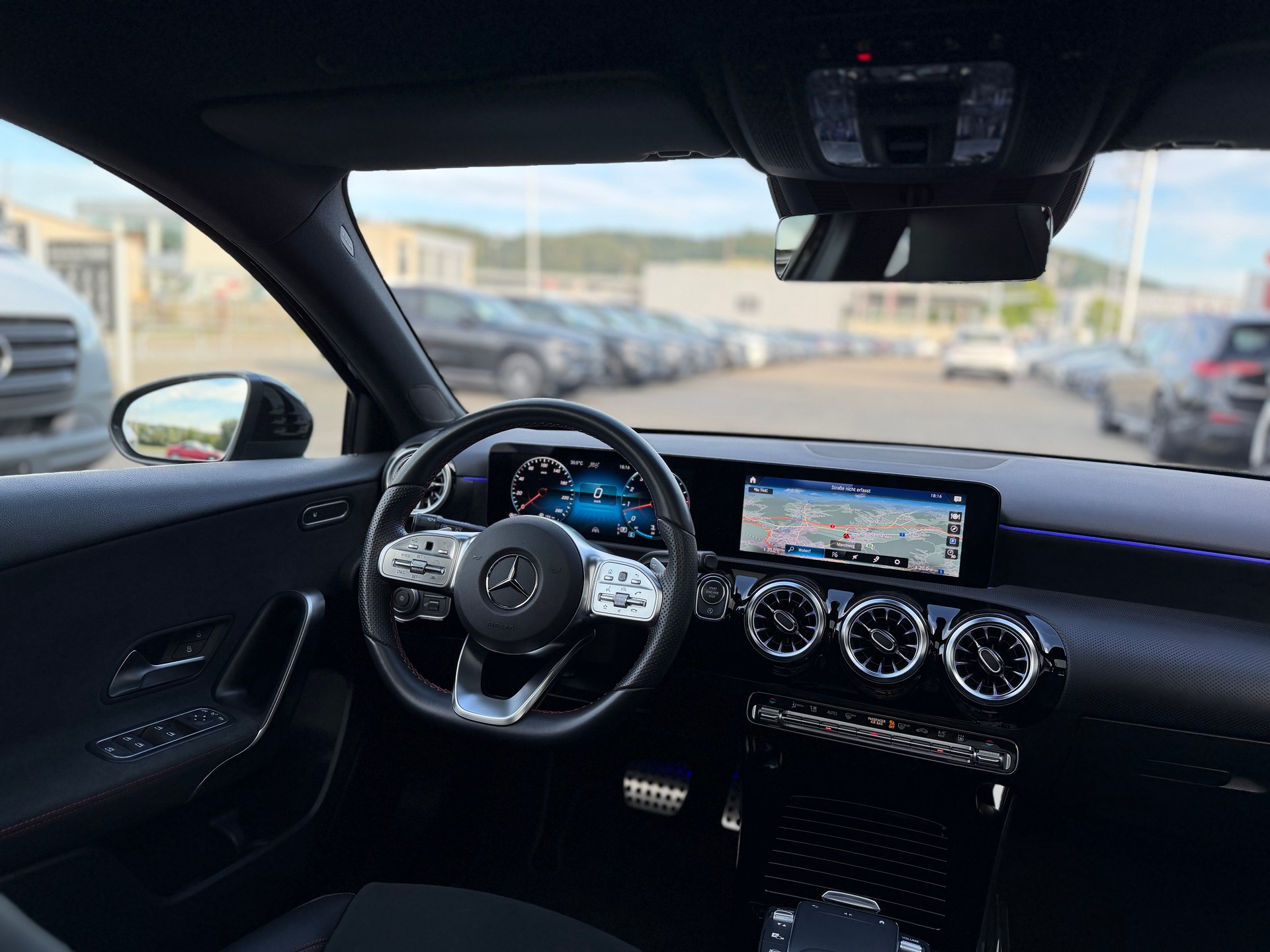 MERCEDES-BENZ A 250 4Matic AMG Line 4Matic 7G-DCT-image-6